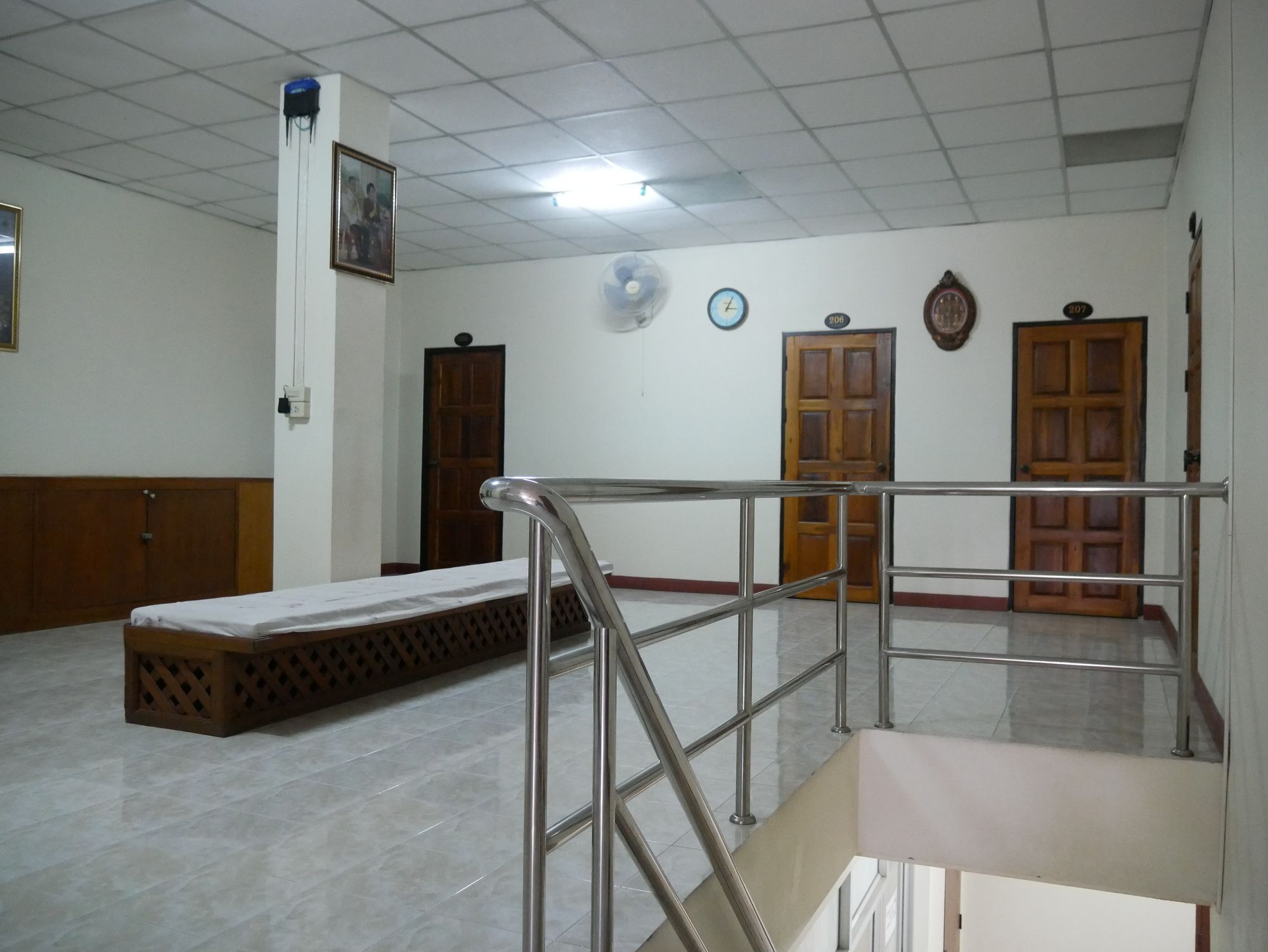 Vitoonguesthouse2Fanrooms & Aircondition Sukhothaï Extérieur photo