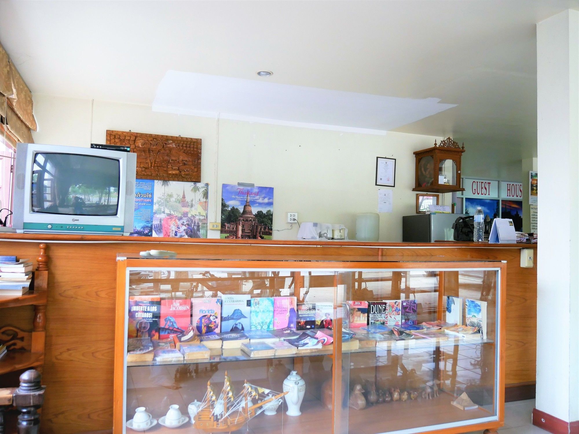 Vitoonguesthouse2Fanrooms & Aircondition Sukhothaï Extérieur photo