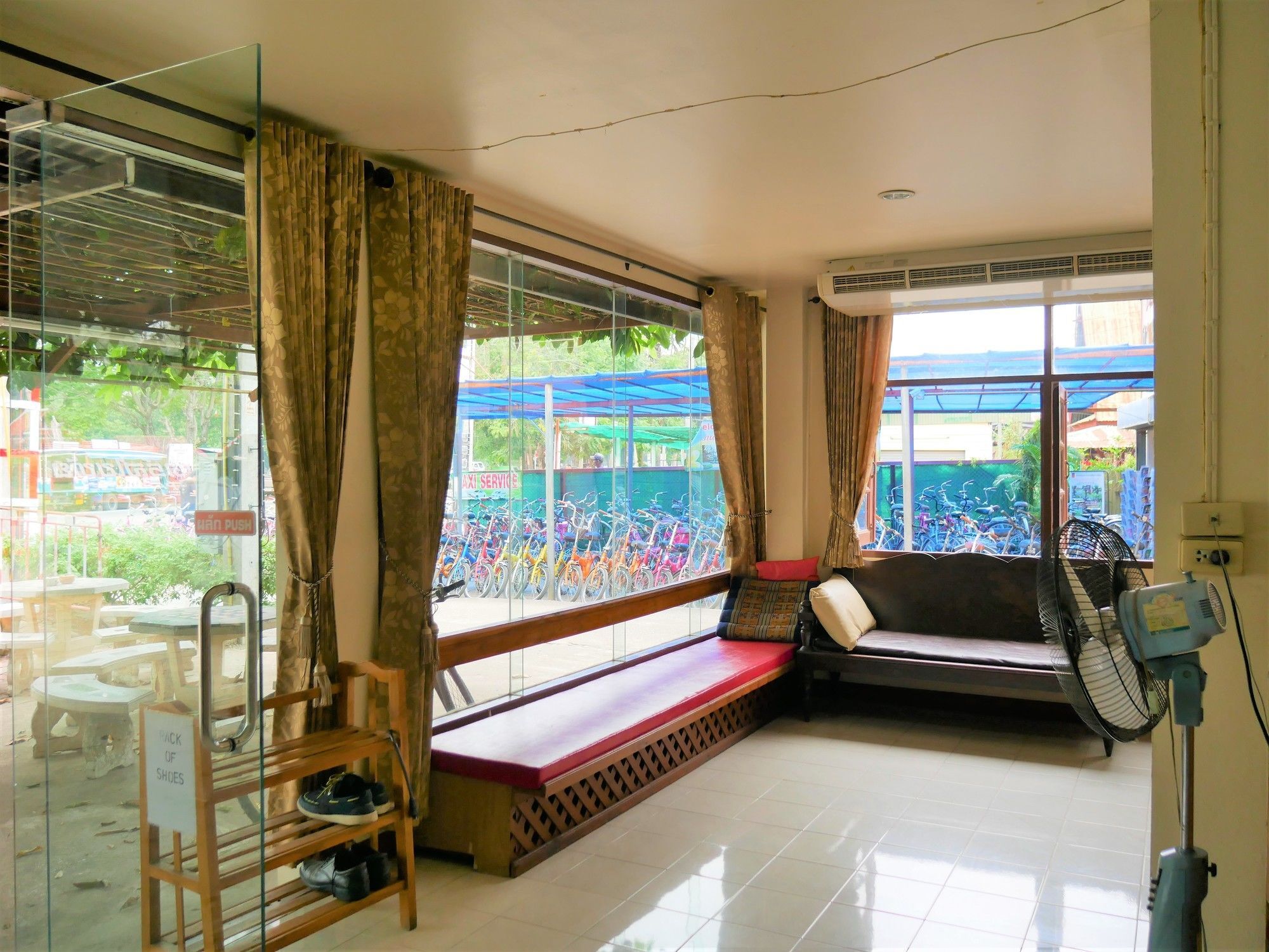 Vitoonguesthouse2Fanrooms & Aircondition Sukhothaï Extérieur photo